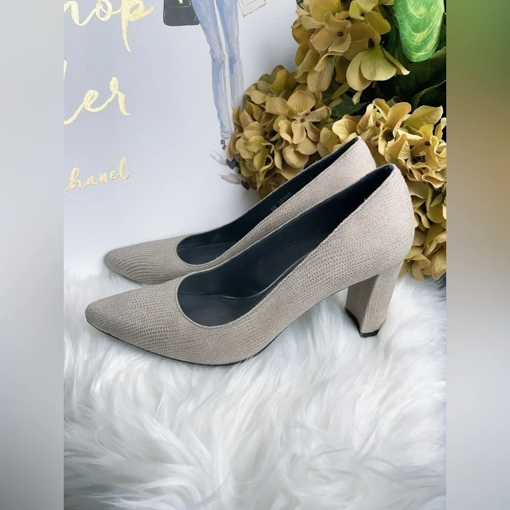 Stuart Weitzman Casual Beige Textured Block Heel Pumps Pointed Toe Women's Shoes